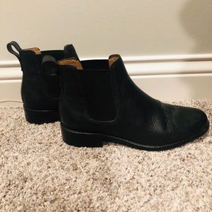 Madewell Chelsea Leather Boot